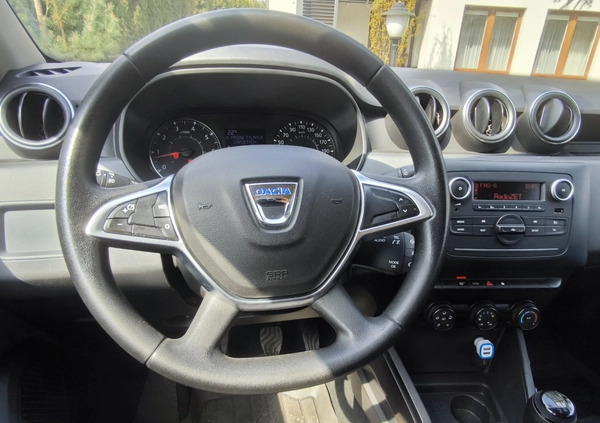 Dacia Duster cena 49500 przebieg: 68800, rok produkcji 2019 z Łaskarzew małe 379